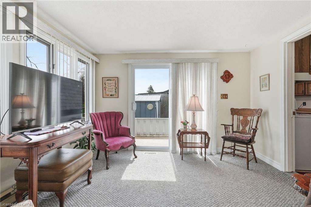 33 FAIRVIEW Crescent - 23