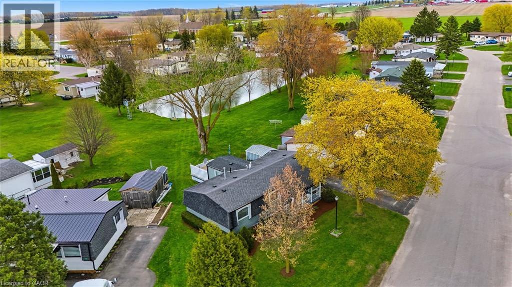 33 FAIRVIEW Crescent - 29