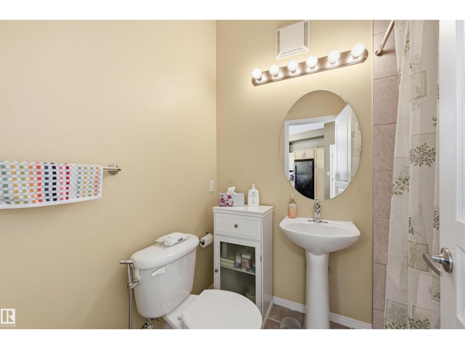 #248 4827 104A ST NW - 24
