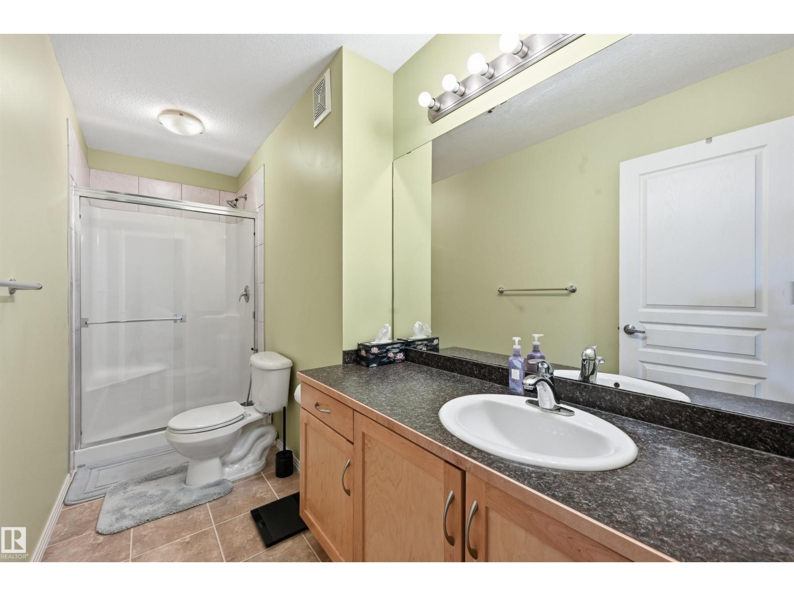 #248 4827 104A ST NW - 20