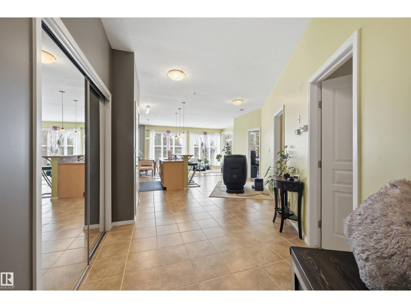 #248 4827 104A ST NW - 21