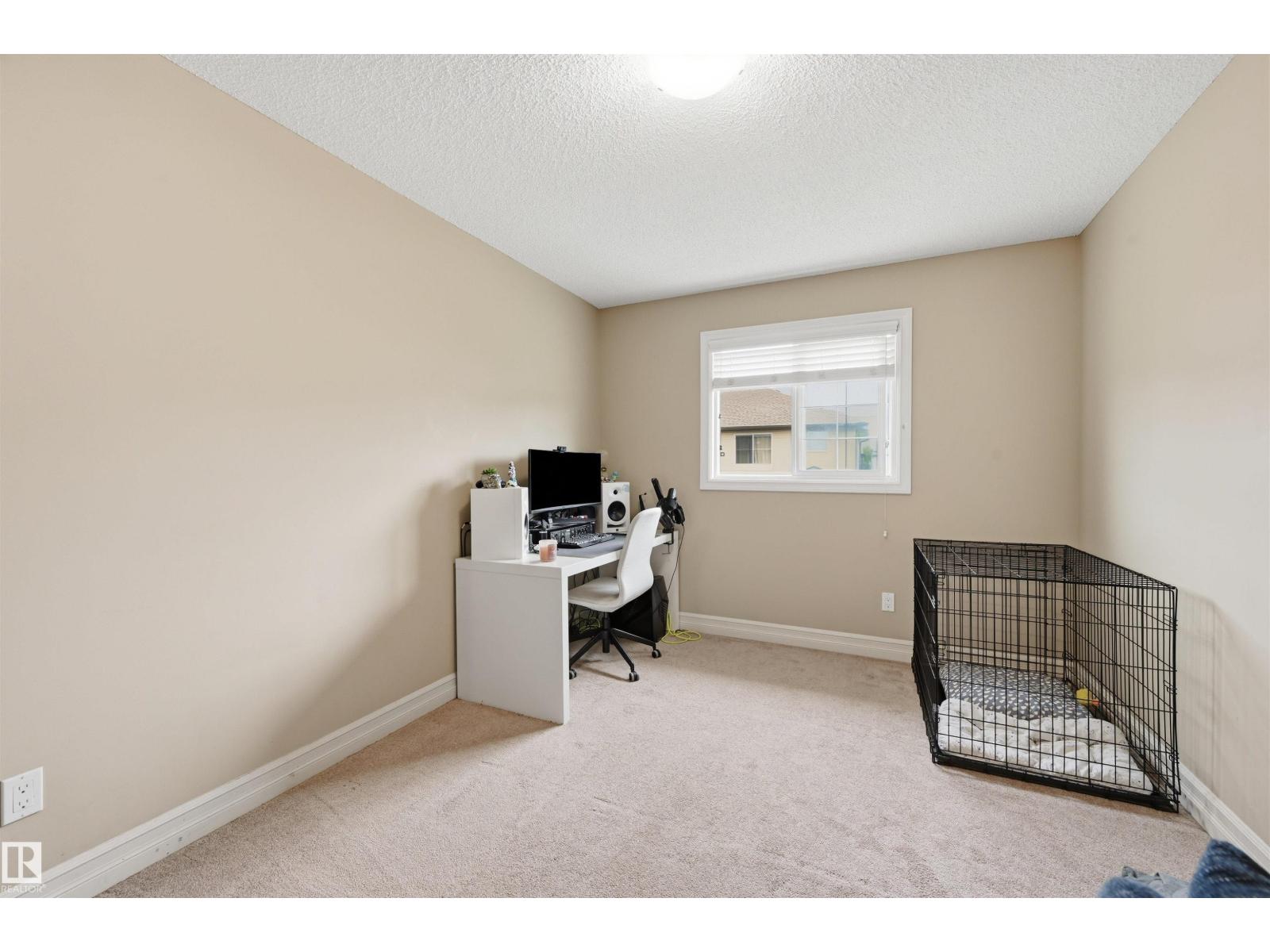 #11 5317 3 AV SW - 22