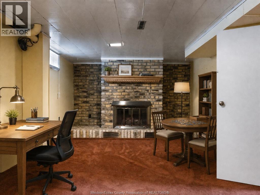 3800 ROSEMOUNT AVENUE - 13