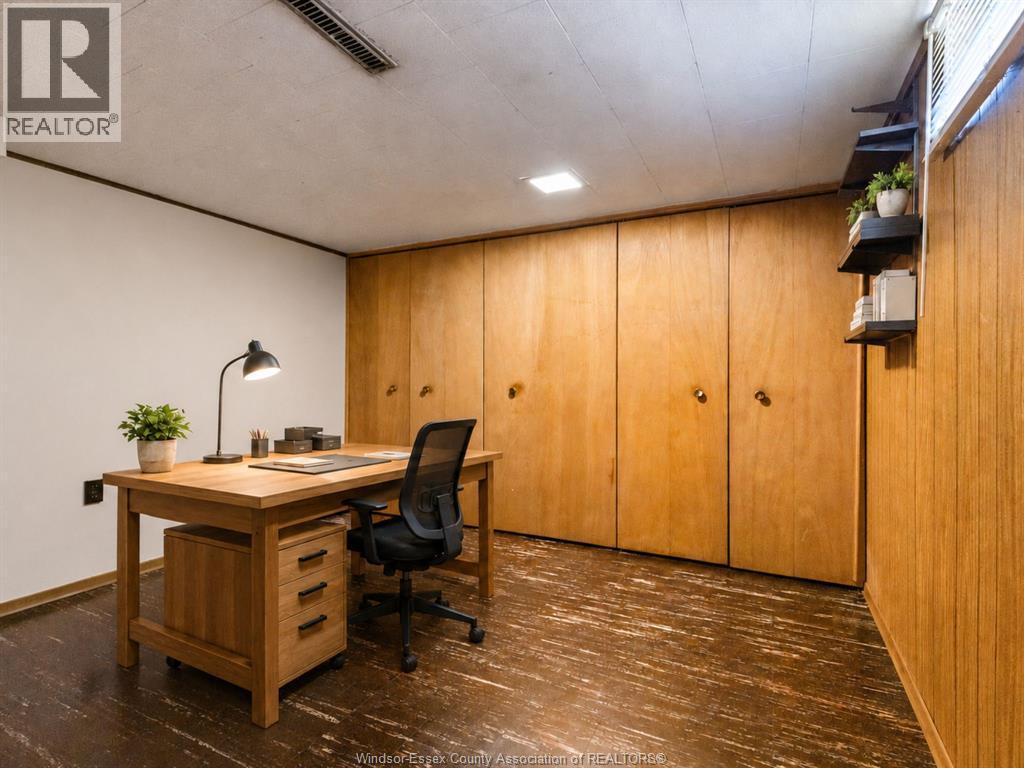 3800 ROSEMOUNT AVENUE - 14