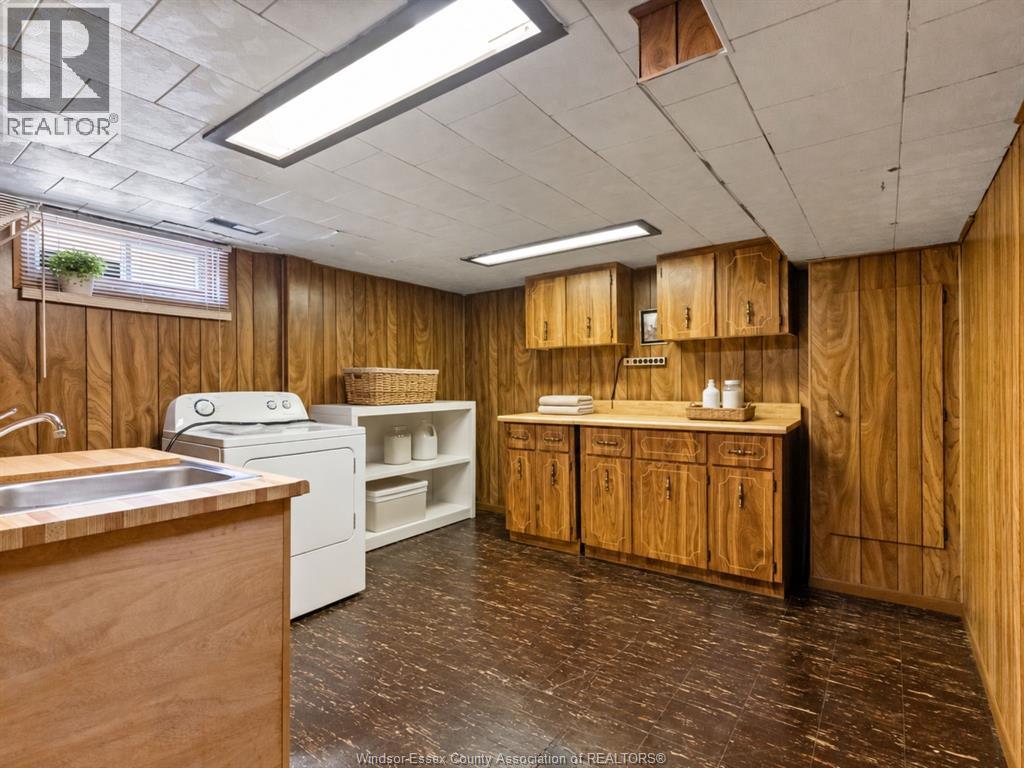 3800 ROSEMOUNT AVENUE - 16