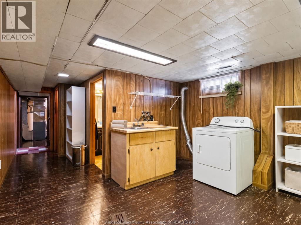 3800 ROSEMOUNT AVENUE - 17