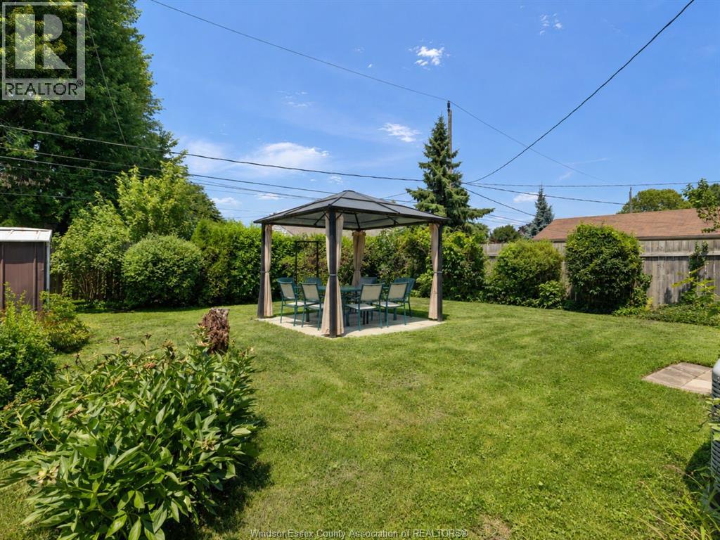 3800 ROSEMOUNT AVENUE - 18