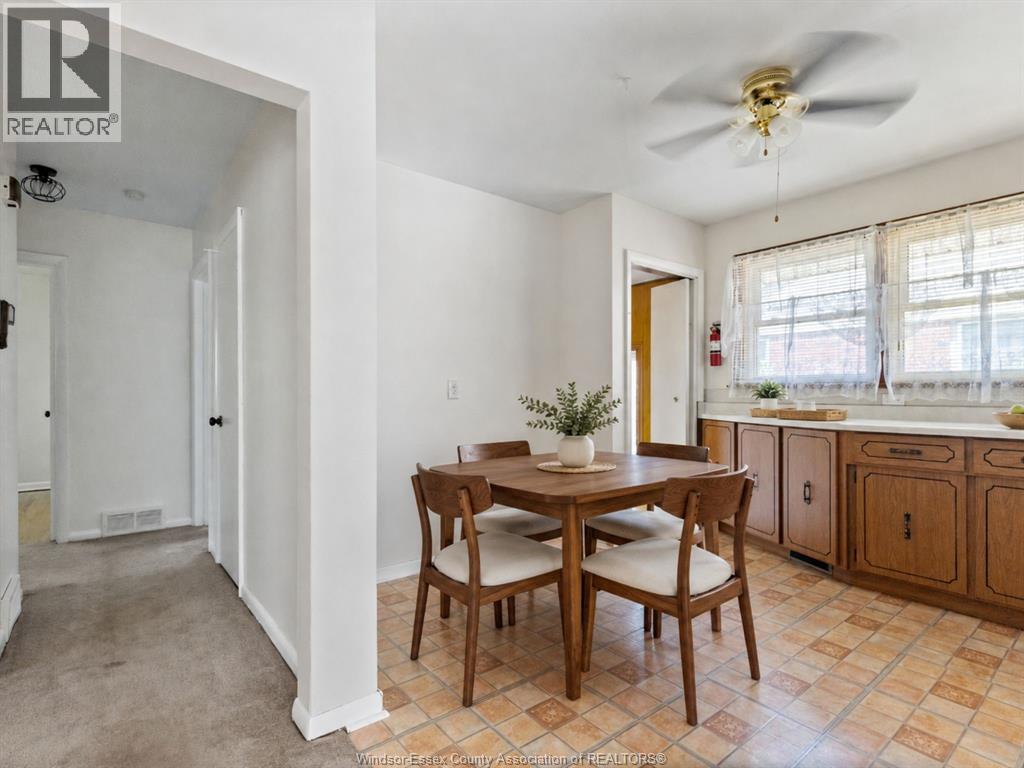 3800 ROSEMOUNT AVENUE - 4