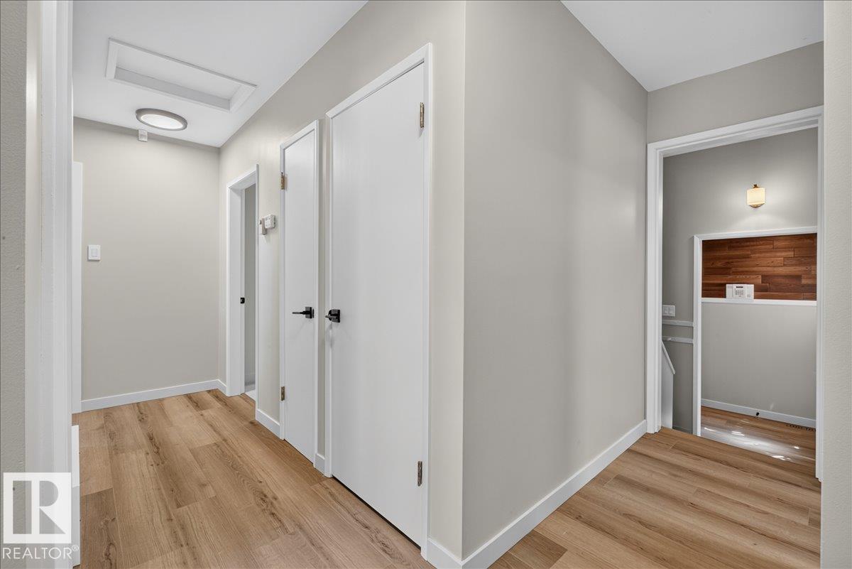 8515 56 ST NW - 18