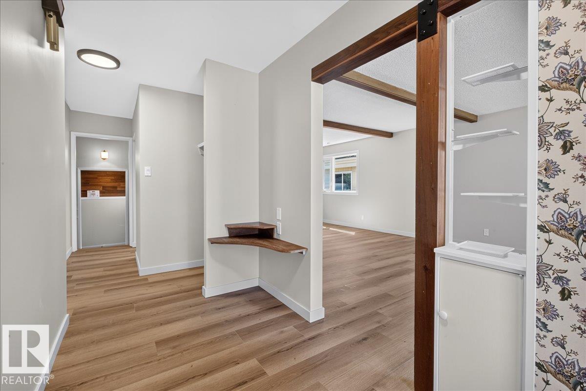 8515 56 ST NW - 7