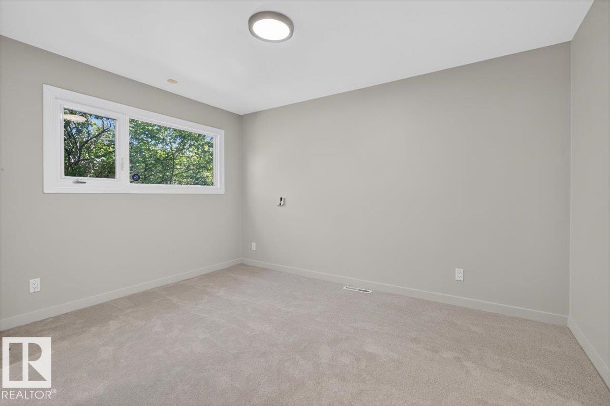 8515 56 ST NW - 21