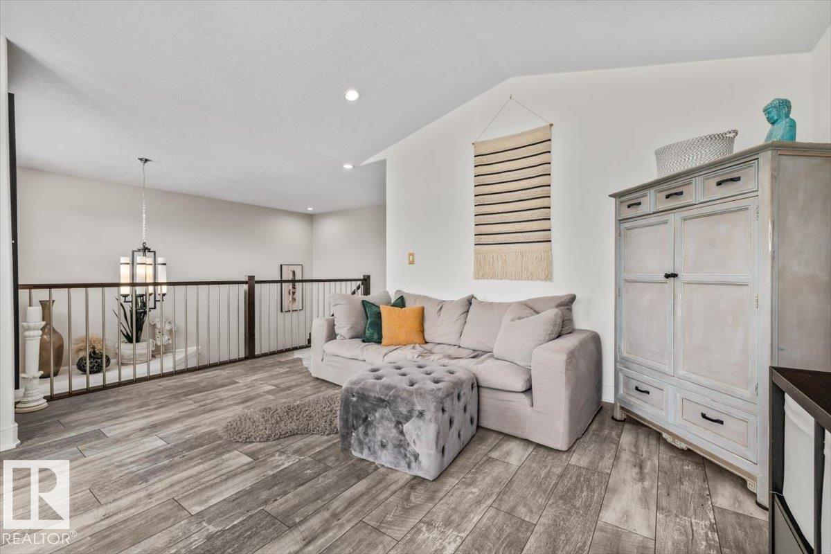 7613 SCHMID CR NW - 28