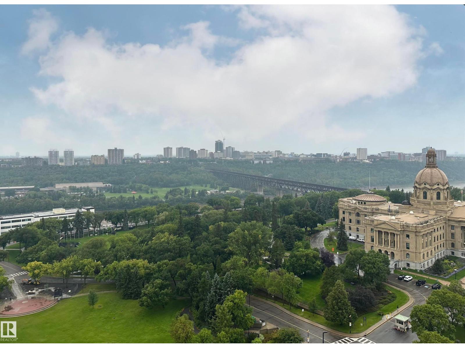 #2002 9720 106 ST NW - 2