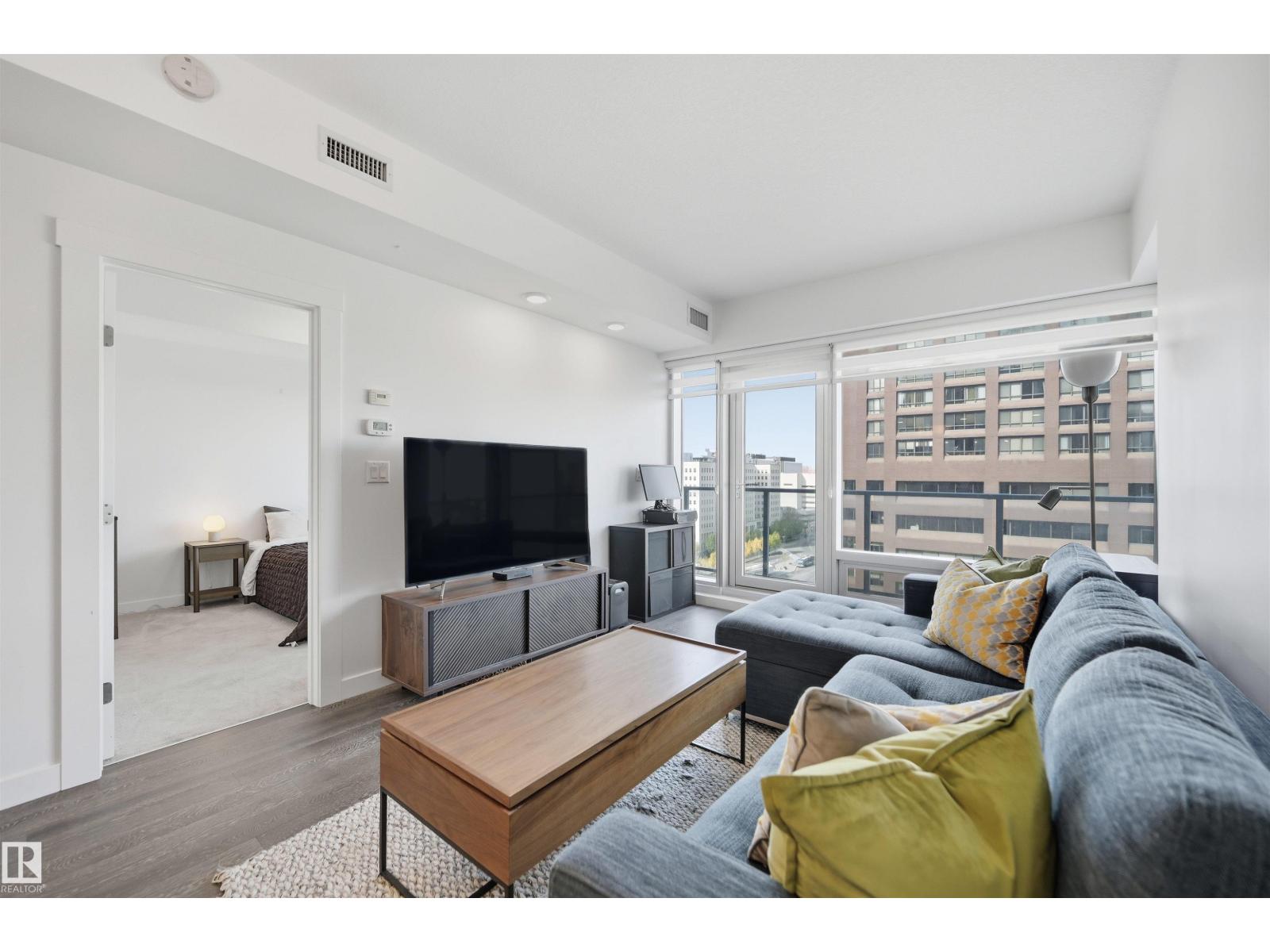 #2002 9720 106 ST NW - 8