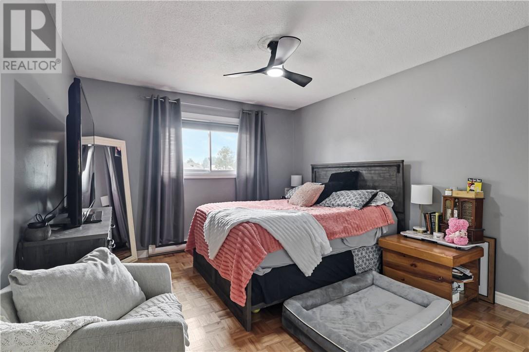 519 ST. JOSEPH Street - 24