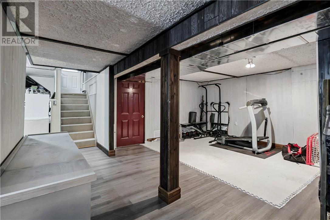 519 ST. JOSEPH Street - 32