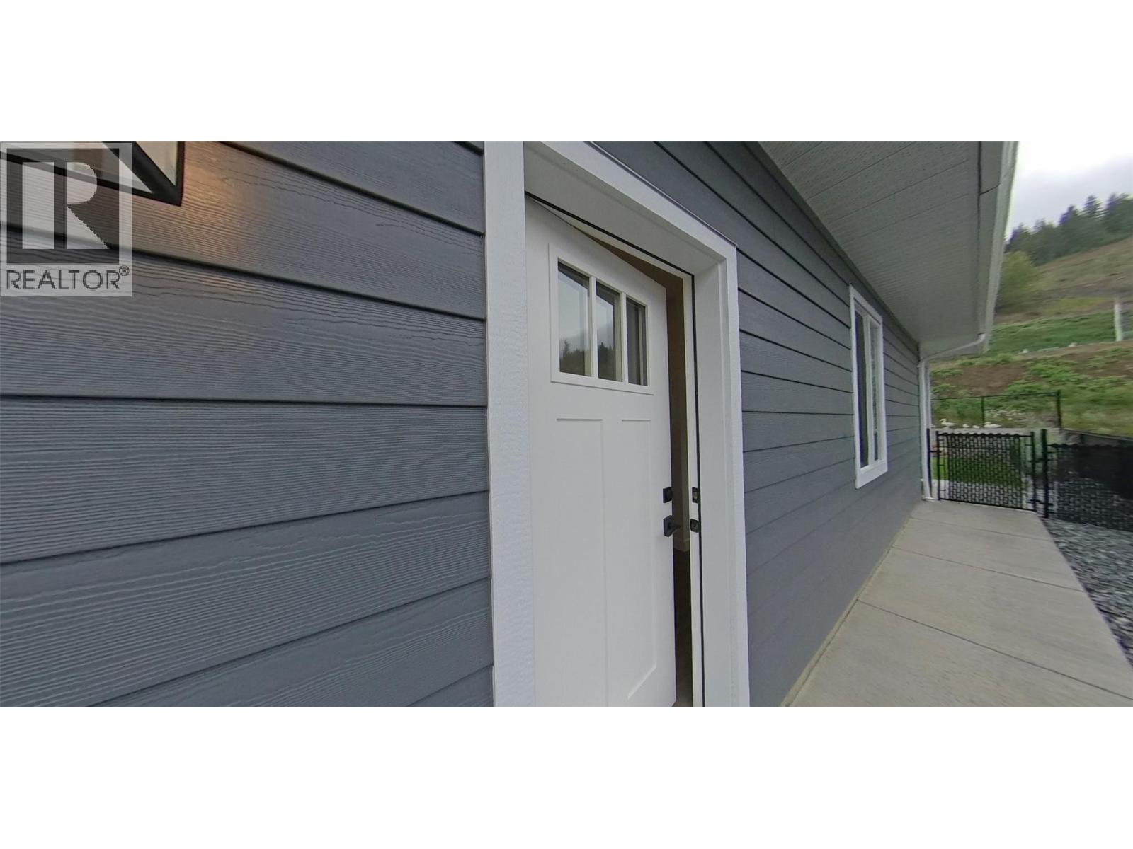 2744 Cedar Ridge Street - 40