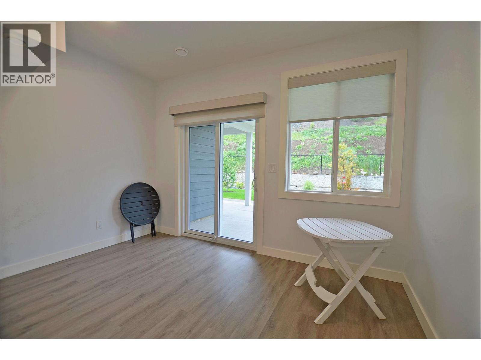 2744 Cedar Ridge Street - 44
