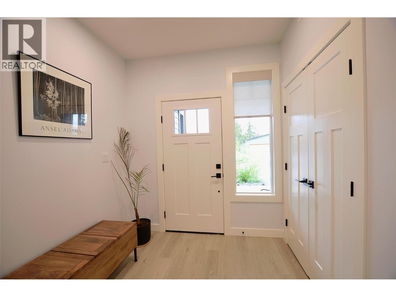 2744 Cedar Ridge Street - 6