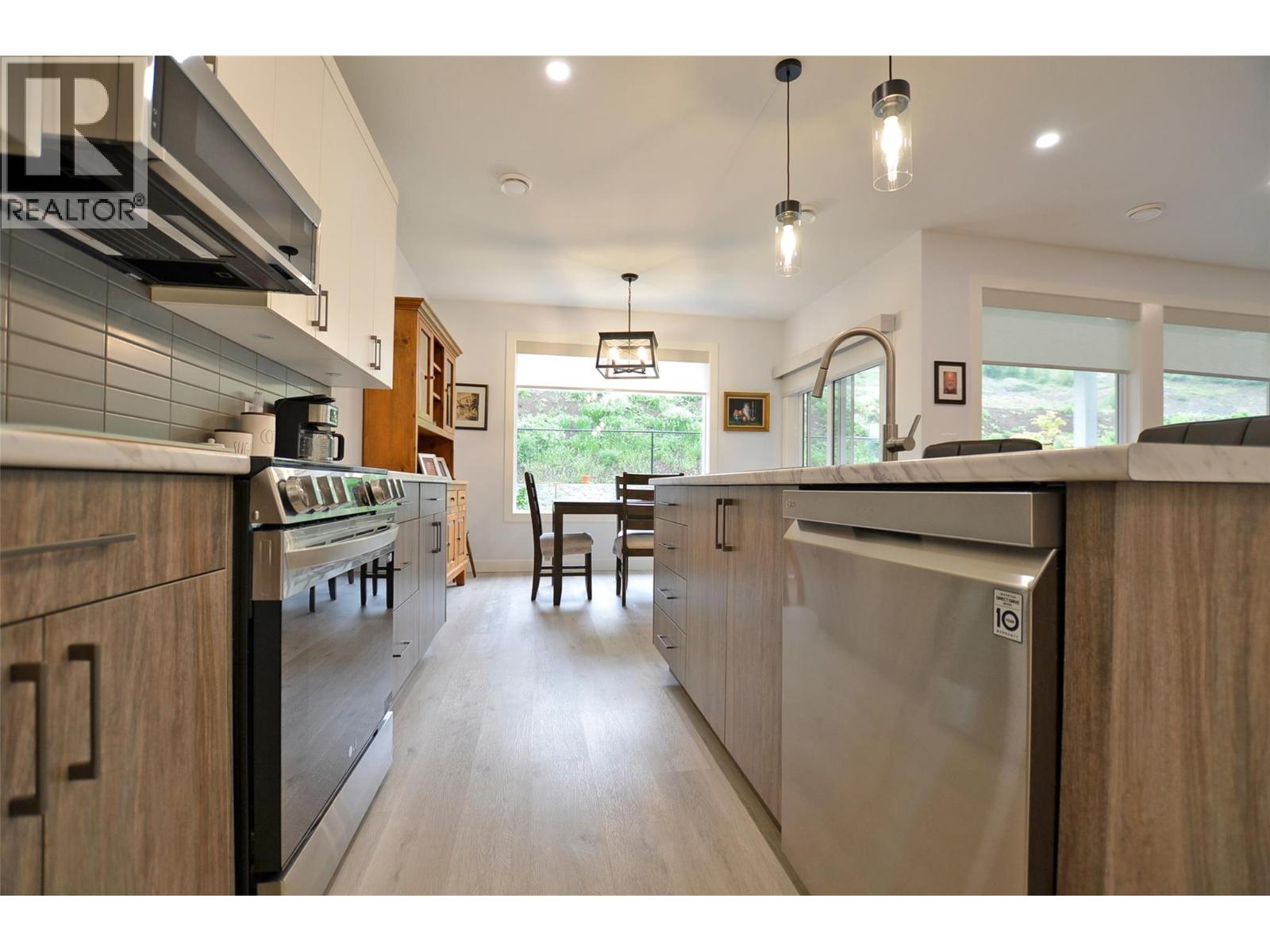 2744 Cedar Ridge Street - 20