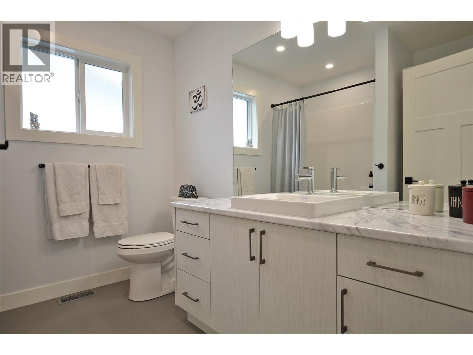 2744 Cedar Ridge Street - 30