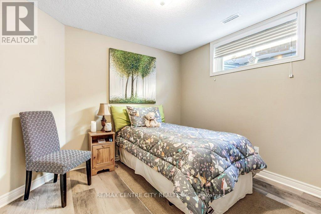 67 PEACH TREE BOULEVARD - 19