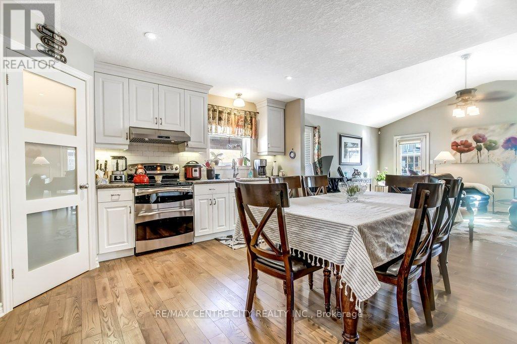 67 PEACH TREE BOULEVARD - 5