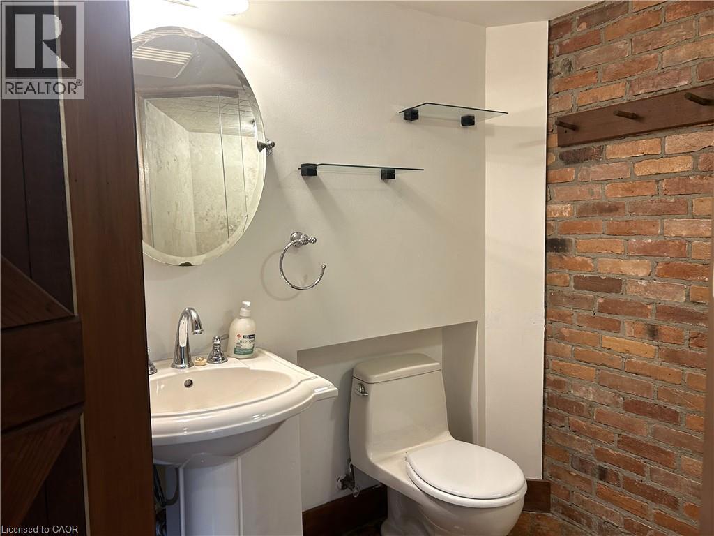 26 FRIARS Court - 15