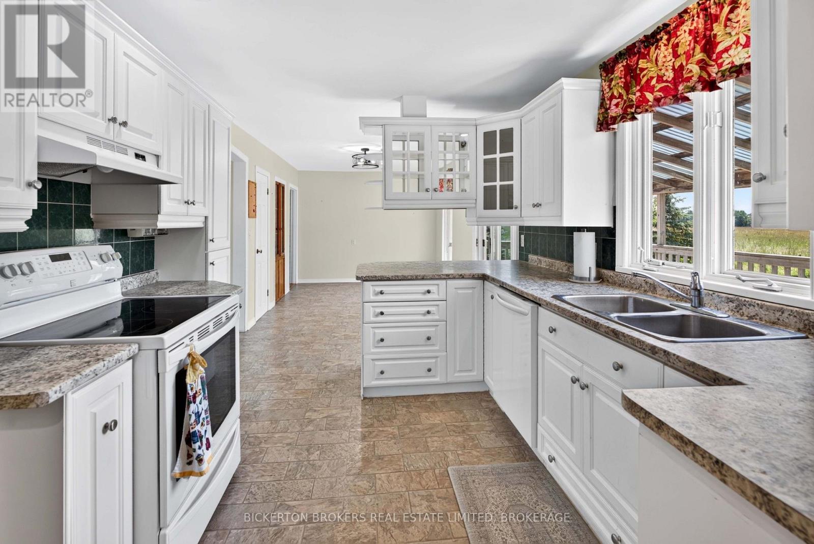154 EDEN GROVE ROAD - 23