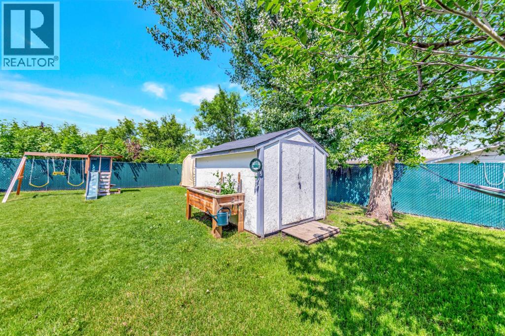 3012 52 Avenue - 38