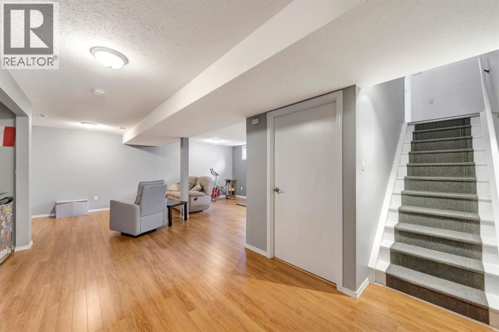 3012 52 Avenue - 23
