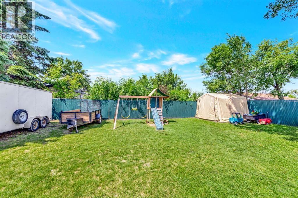 3012 52 Avenue - 39