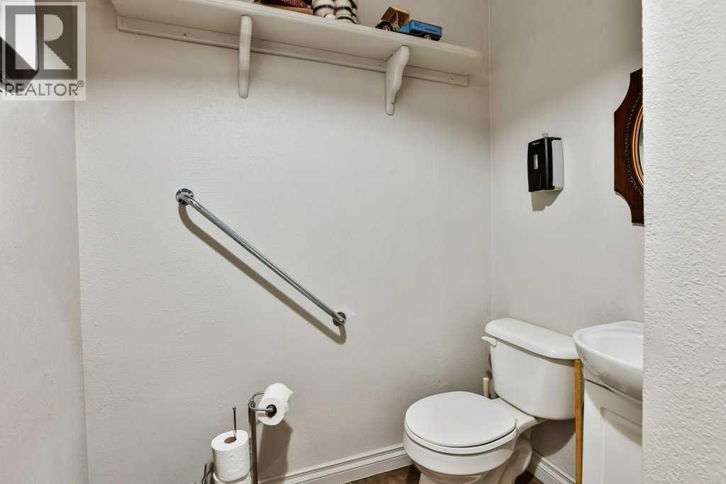 5224 48 Avenue - Photo 12