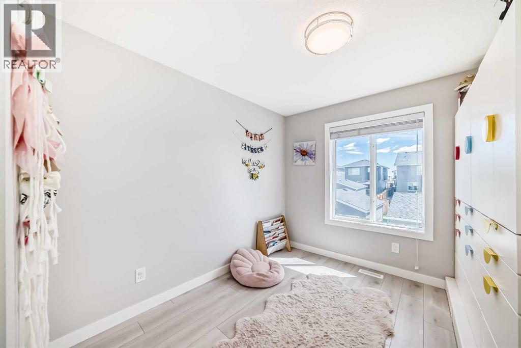 120 CHELSEA Drive - 29