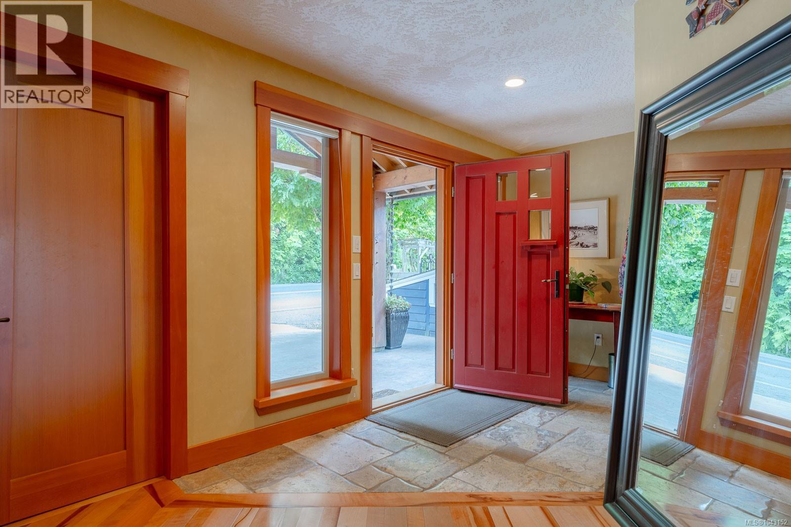 1781 Cowichan Bay Rd - Image 8