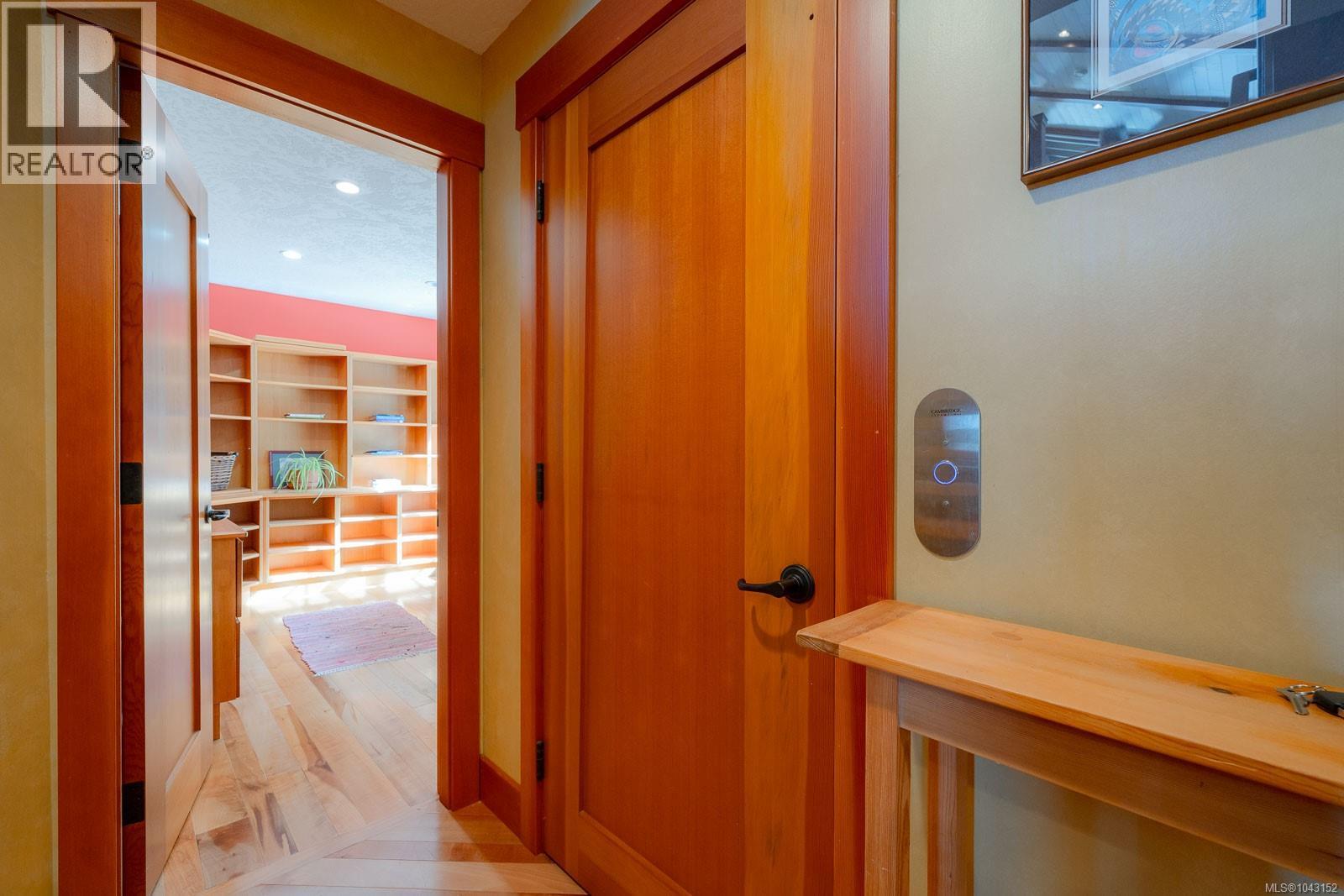 1781 Cowichan Bay Rd - 45