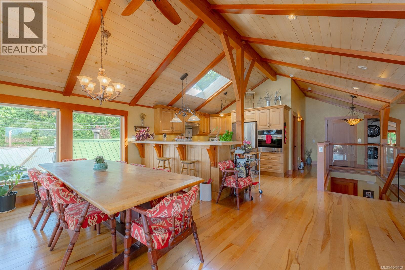 1781 Cowichan Bay Rd - 16