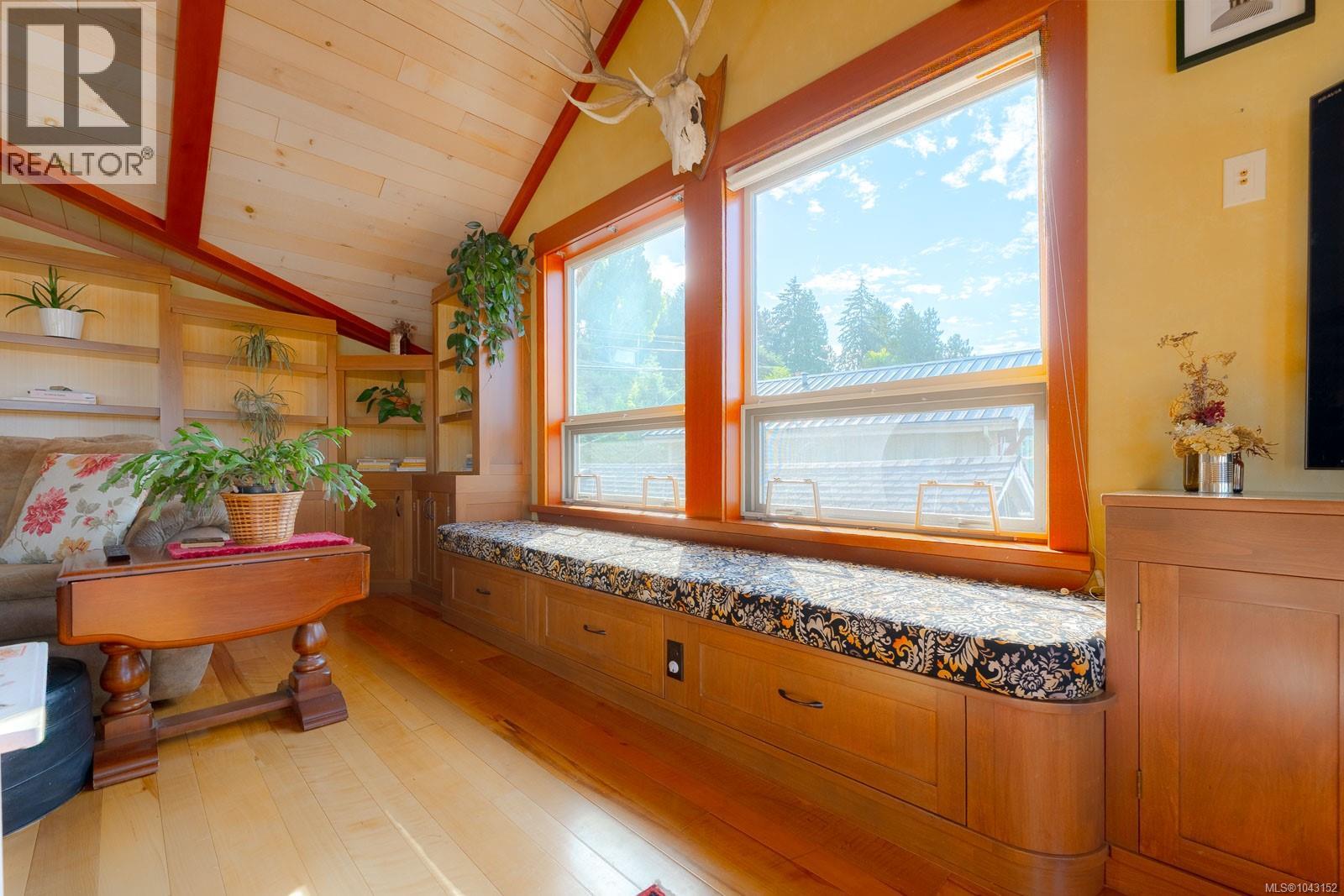 1781 Cowichan Bay Rd - 23