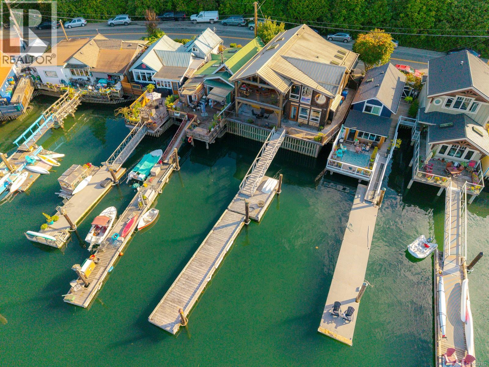 1781 Cowichan Bay Rd - 47