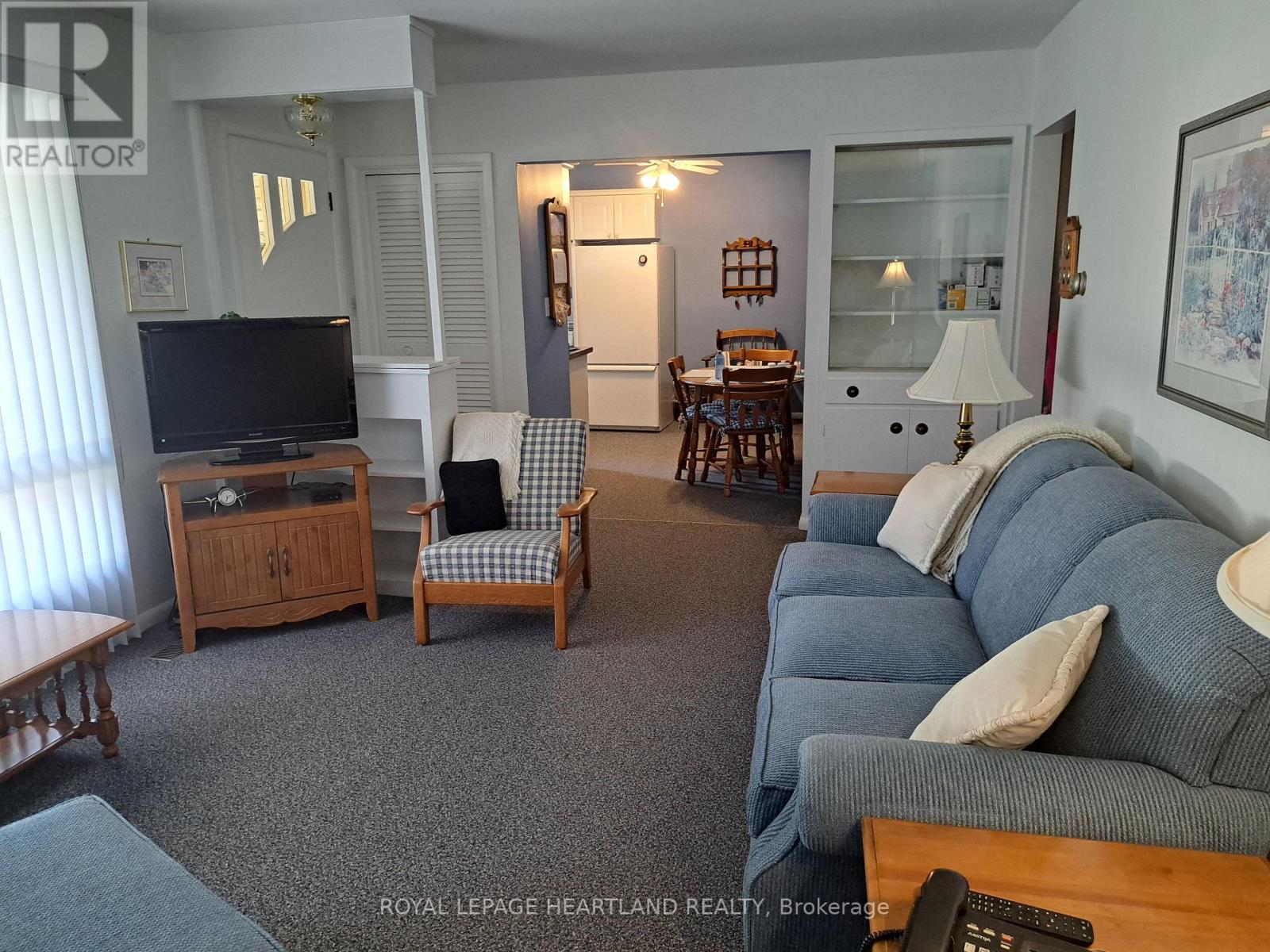 154 THOMAS STREET - 10