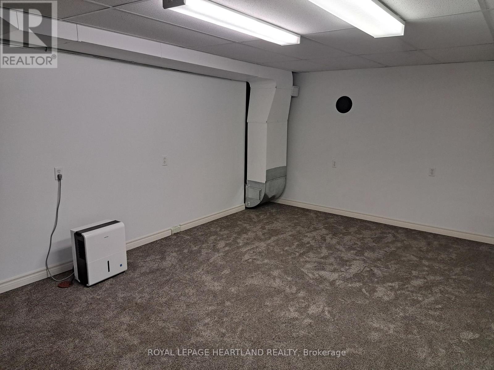 154 THOMAS STREET - 21