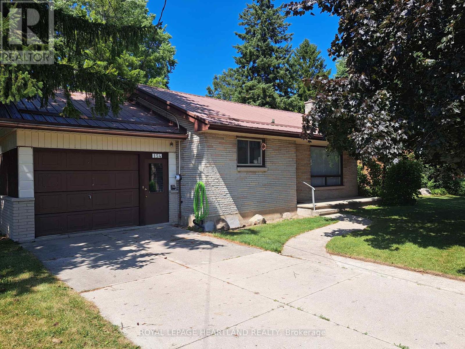154 THOMAS STREET - 33