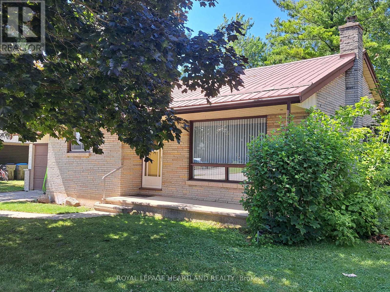 154 THOMAS STREET - 35