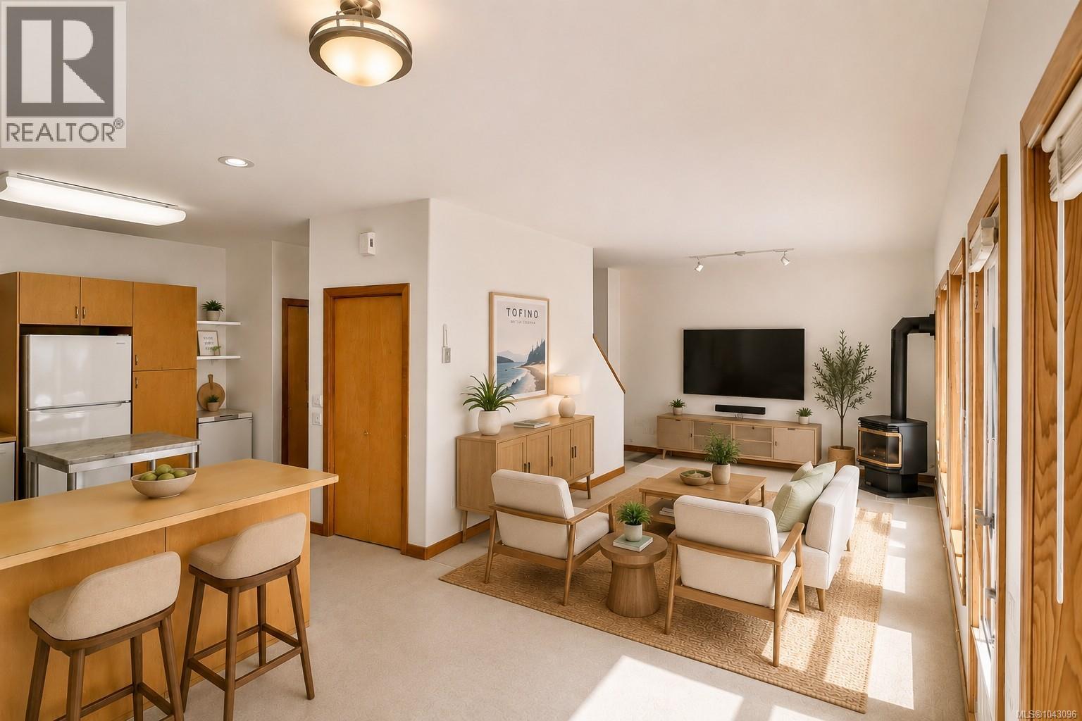 300 Fourth St, Tofino