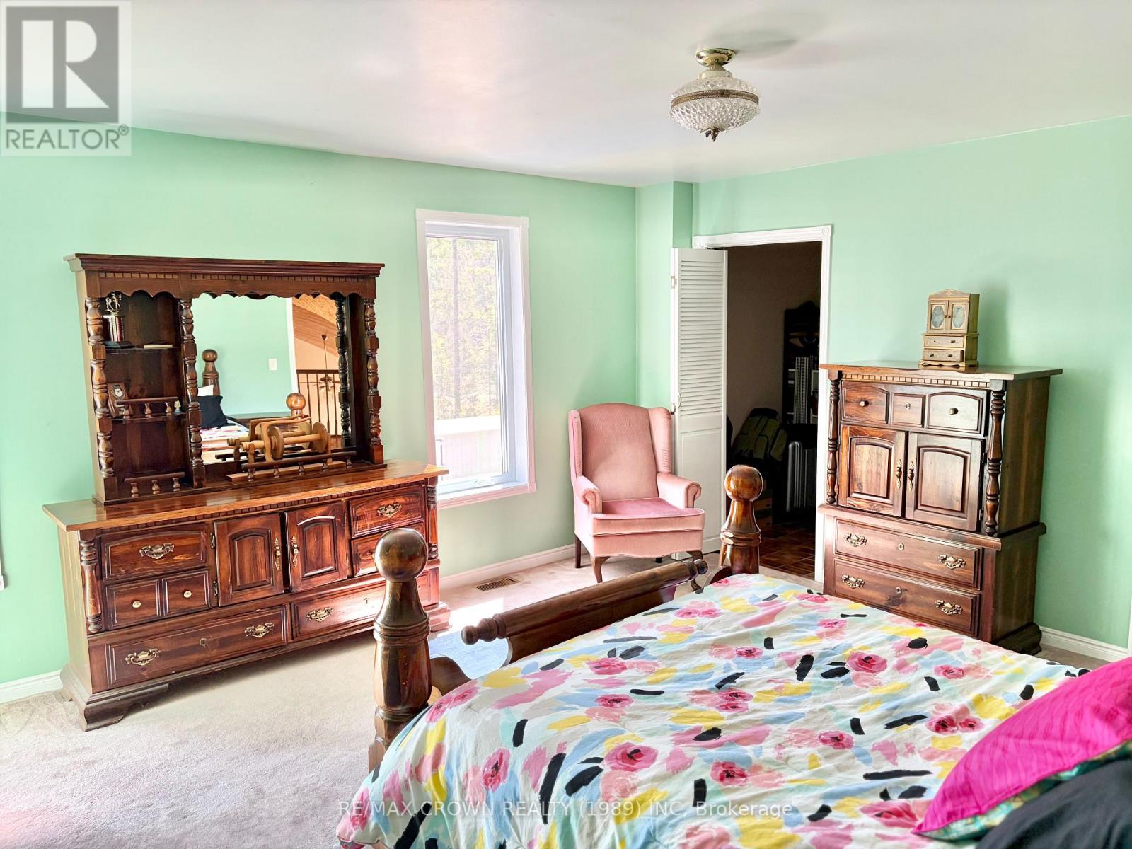 810 LAFOREST ROAD - 34