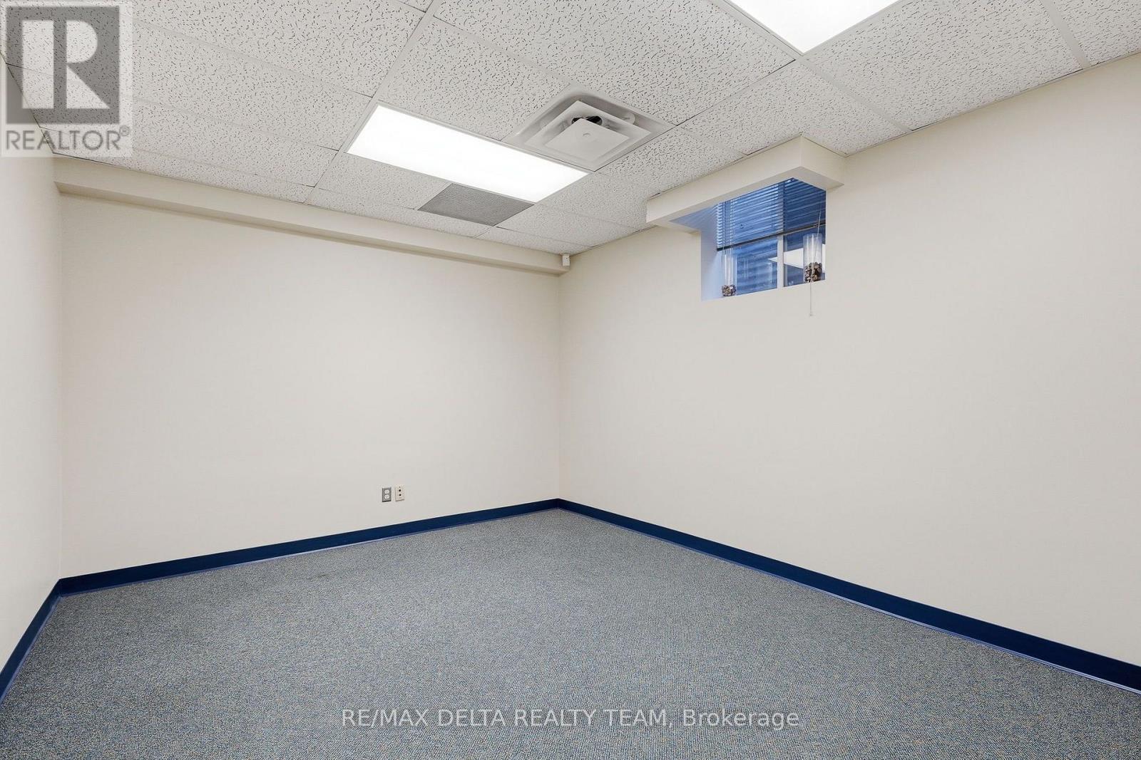 Commercial Condos for Rent in Ottawa – 784 TAYLOR CREEK DRIVE, Ottawa – By Peter Sagos - Image 18
