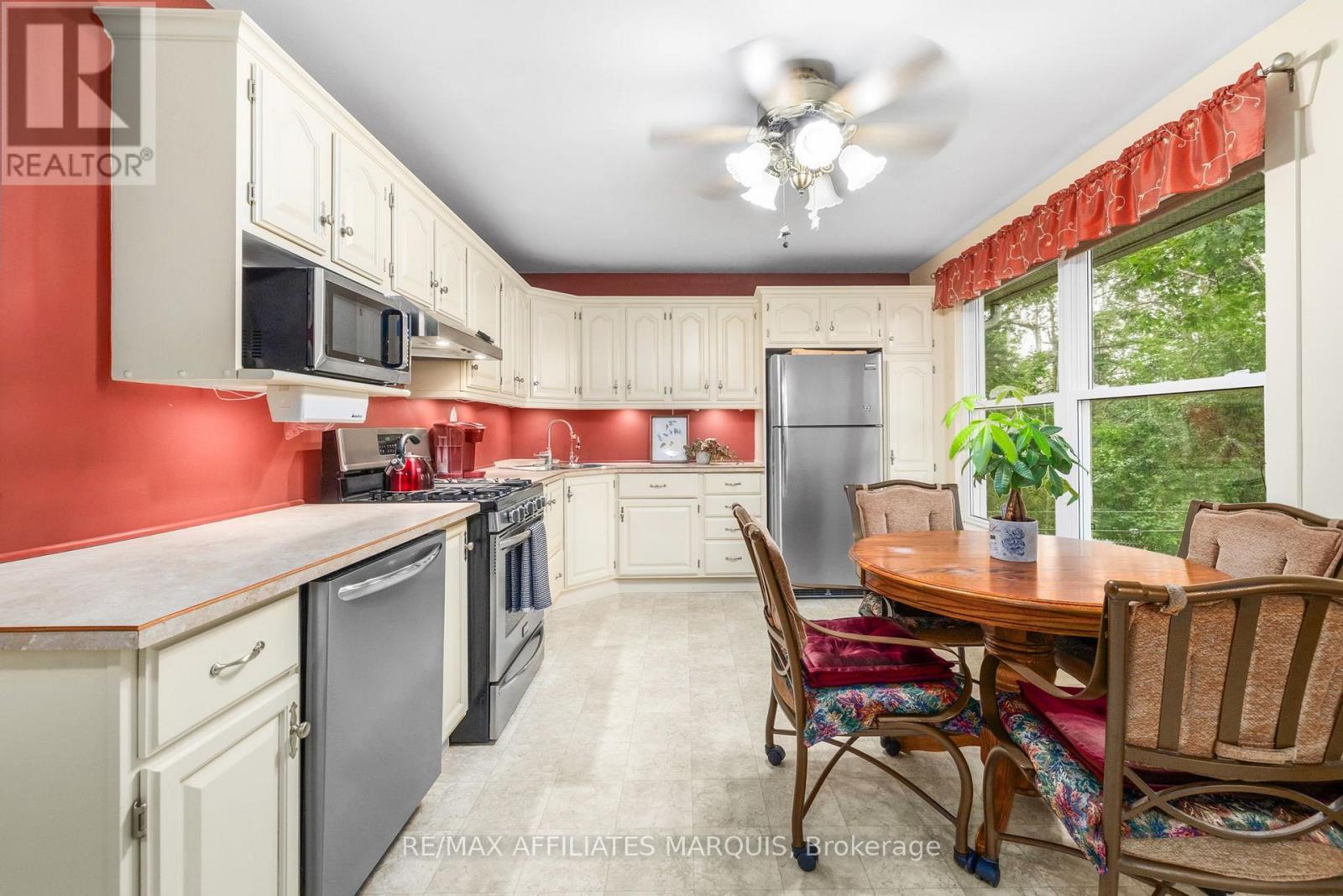 57 GOLF CLUB ROAD - Image 11