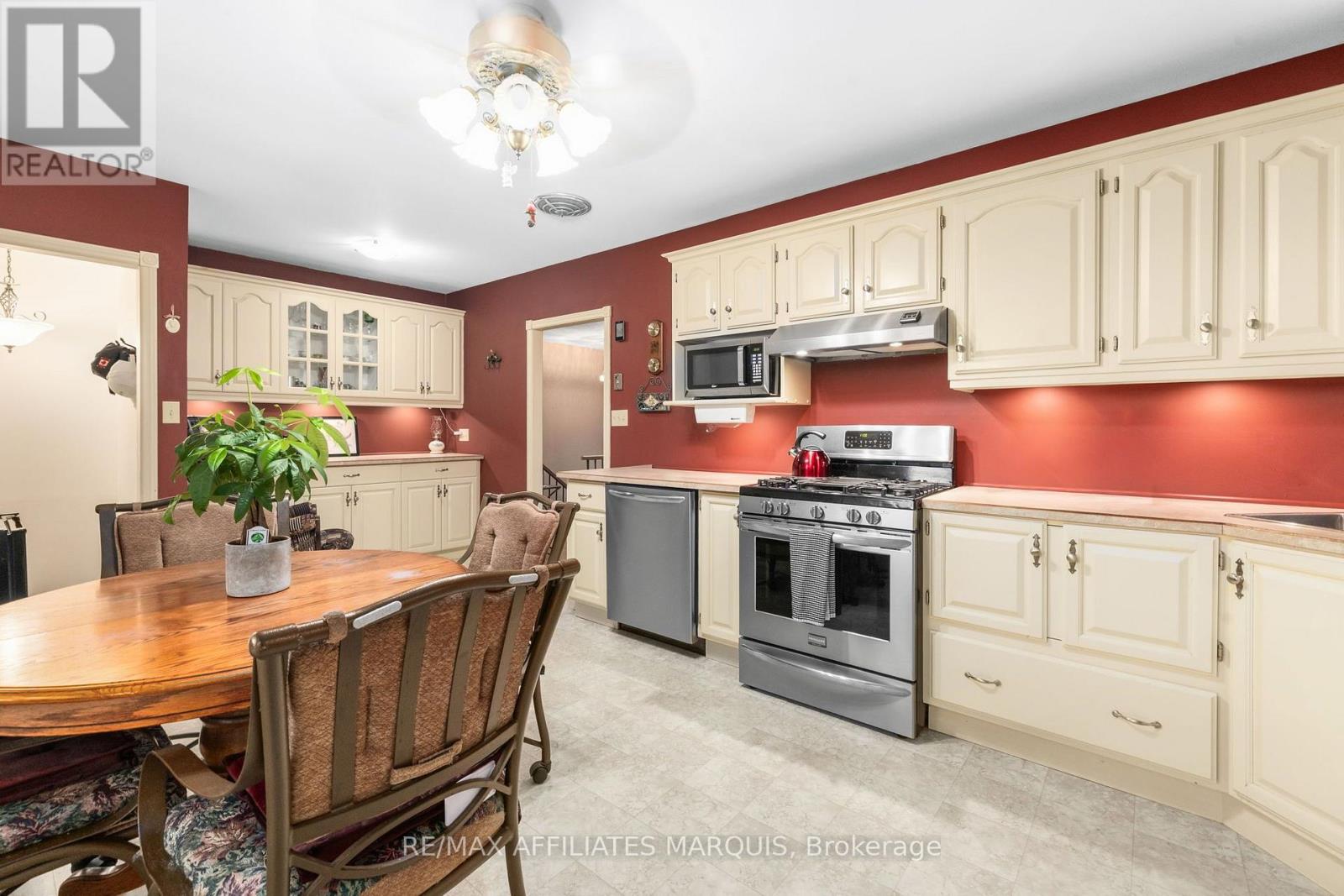 57 GOLF CLUB ROAD - Image 13