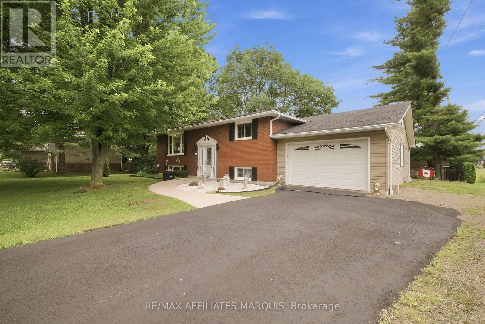 57 GOLF CLUB ROAD - Image 4