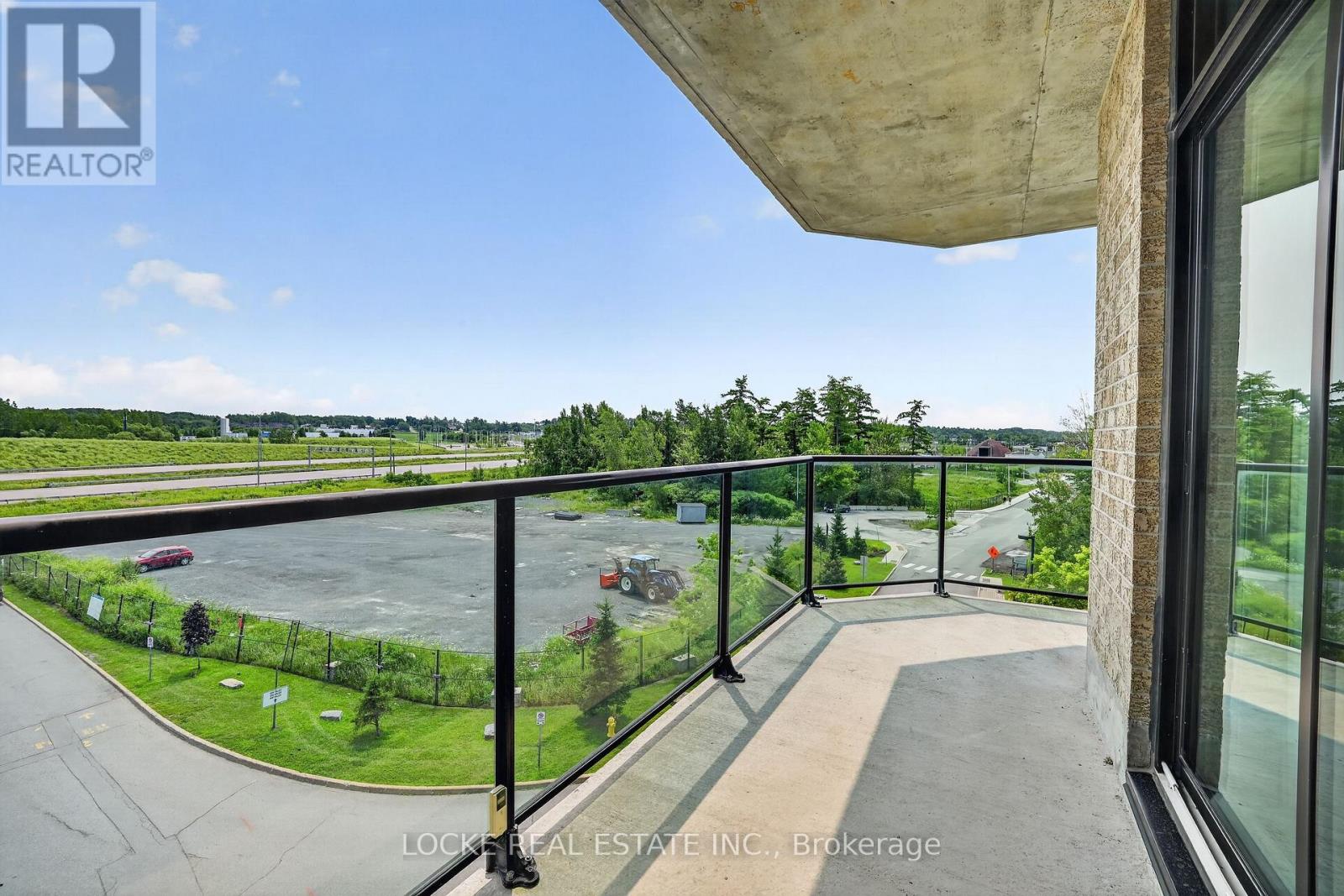 Condos for Sale in Ottawa – 401 – 100 INLET PRIVATE, Ottawa – By Peter Sagos - Image 29